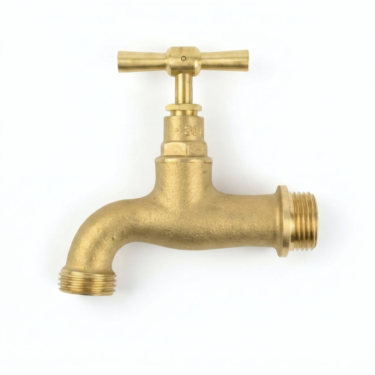 Robinet laiton brut - photo produit fond blanc 2