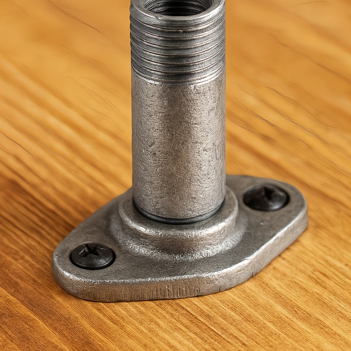 Platine noire ovale - platine vissée sur tablette bois